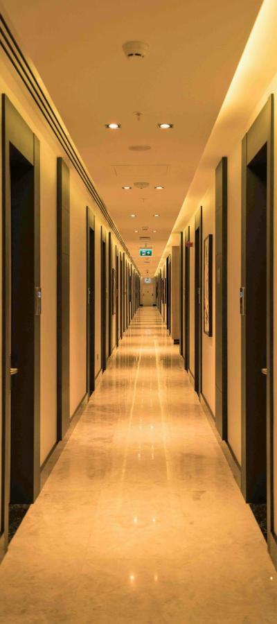 The Fortyfive Business Hotel & Spa マニサ エクステリア 写真